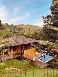 MANSÃO COM 3 SUÍTES EM CONDOMÍNIO EM ITACARÉ-BA