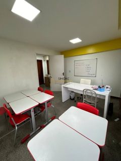 Sala Comercial Jardim Armação em Salvador