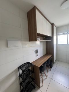 Apartamento Para Vender com 3 quartos 1 suítes no bairro Ipitanga em Lauro De Freitas