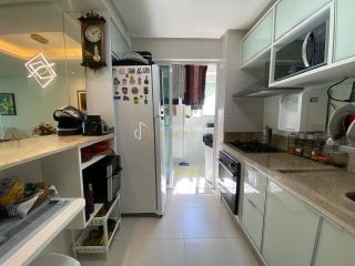 Apartamento 3 /4 e 1 suíte  Alphaville I em Salvador