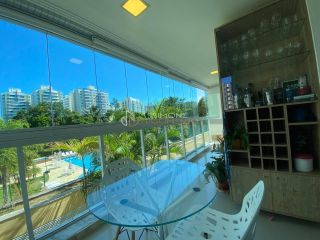 Apartamento 3 /4 e 1 suíte  Alphaville I em Salvador