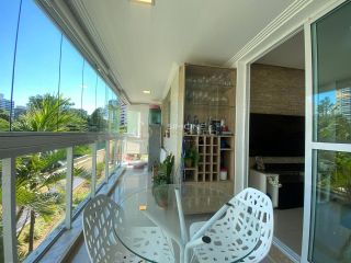 Apartamento 3 /4 e 1 suíte  Alphaville I em Salvador