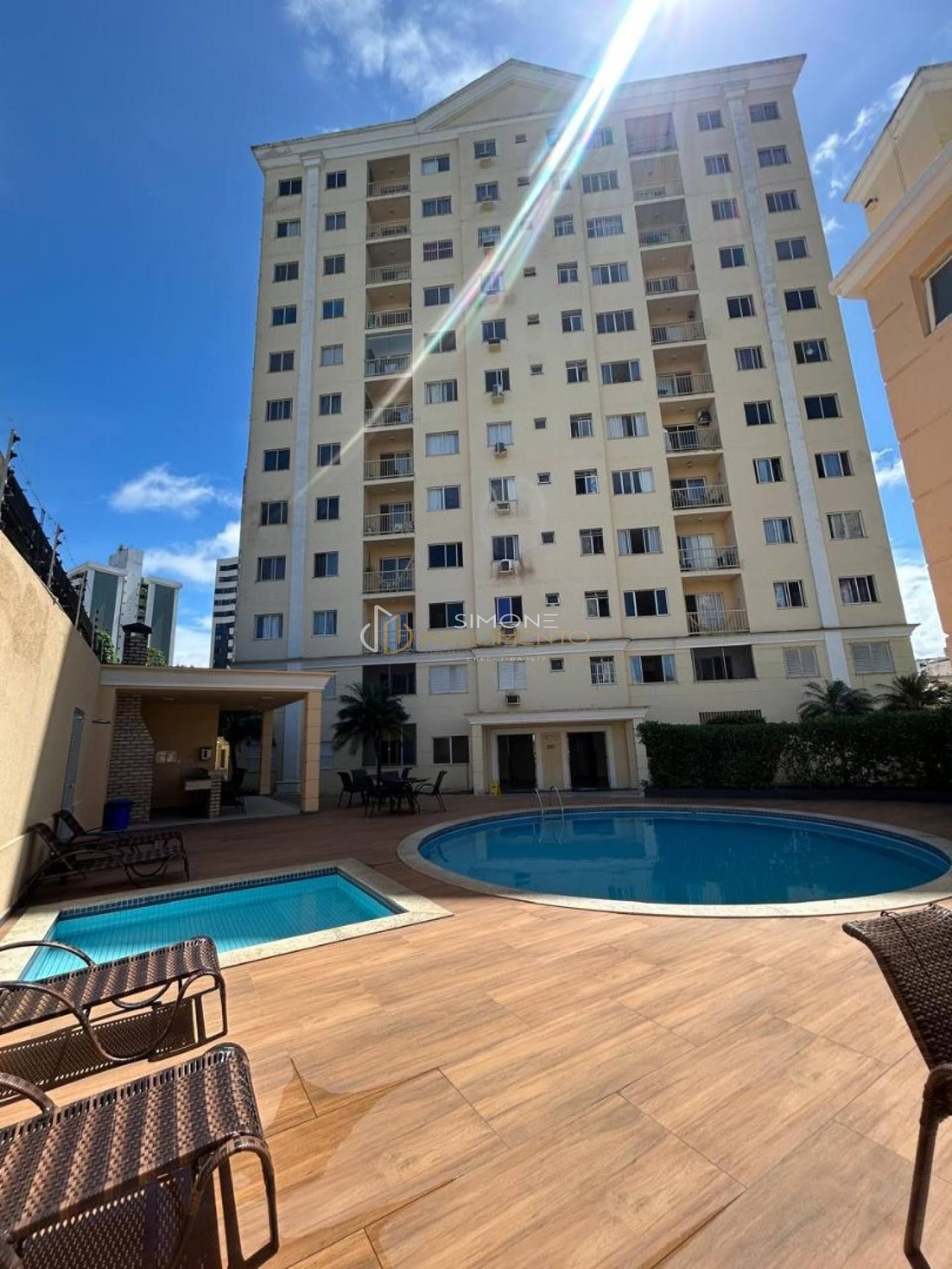 Apartamento 2 /4 e 1 suíte Imbuí