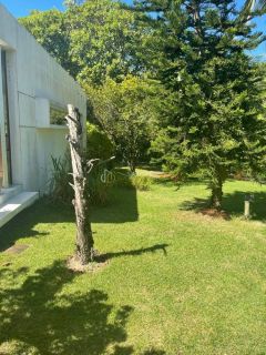 Casa de Condomínio  2 /4 e 1 suítes do Côco