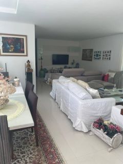 Casa de Condomínio  2 /4 e 1 suítes do Côco