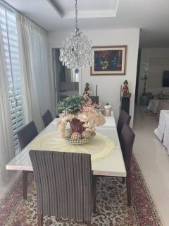 Casa de Condomínio  2 /4 e 1 suítes do Côco