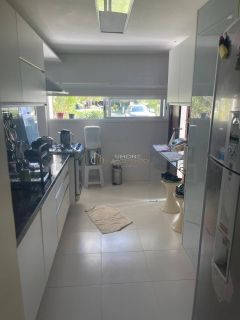 Casa de Condomínio  2 /4 e 1 suítes do Côco