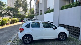 Apartamento 03/4 e  01 suítes Pituba em Salvador