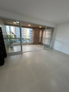 Apartamento 2 /4 e 2 suítes Horto Florestal em Salvador