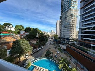 Apartamento 2 /4 e 2 suítes Horto Florestal em Salvador