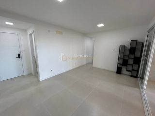 Apartamento 2 /4 e 2 suítes Horto Florestal em Salvador