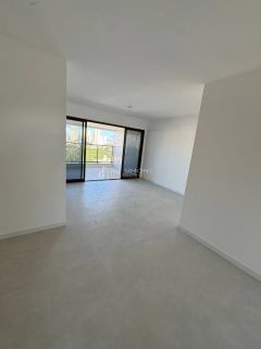 Apartamento 3 /4 e 3 suítes Caminho das árvores