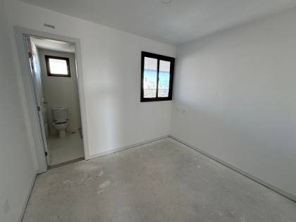 Apartamento 3 /4 e 3 suítes Caminho das árvores