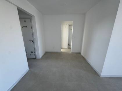 Apartamento 3 /4 e 3 suítes Caminho das árvores
