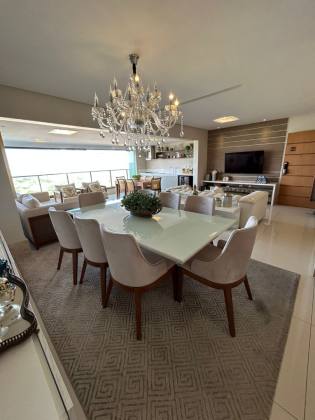 Apartamento 4 /4 e 4 suítes Patamares em Salvador