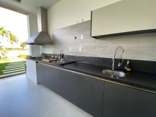 Casa de Condomínio 5/4 e 4 suítes Guarajuba