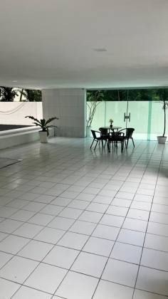 Apartamento 2 /4 e 1 suíte Jardim Armação