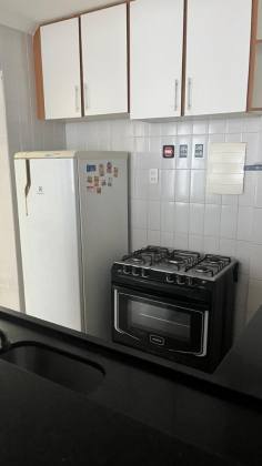 Apartamento 2 /4 e 1 suíte Jardim Armação