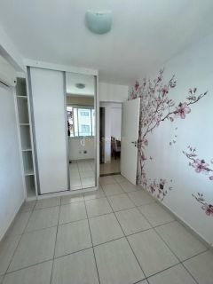 Apartamento 2/4 e 1 suíte Alphaville I em Salvador
