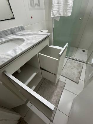 Apartamento 2/4 e 1 suíte Alphaville I em Salvador