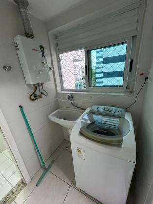 Apartamento 2/4 e 1 suíte Alphaville I em Salvador