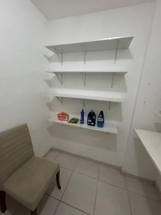 Apartamento 2/4 e 1 suíte Alphaville I em Salvador