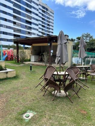 Apartamento 2/4 e 1 suíte Alphaville I em Salvador