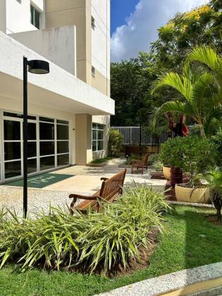 Apartamento 2/4 e 1 suíte Alphaville I em Salvador