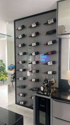 Casa de Condomínio Para Vender com 4 quartos 4 suítes no bairro Alphaville II em Salvador