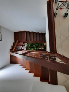 Casa de Condomínio Para Vender com 5 quartos 3 suítes no bairro Alphaville II em Salvador