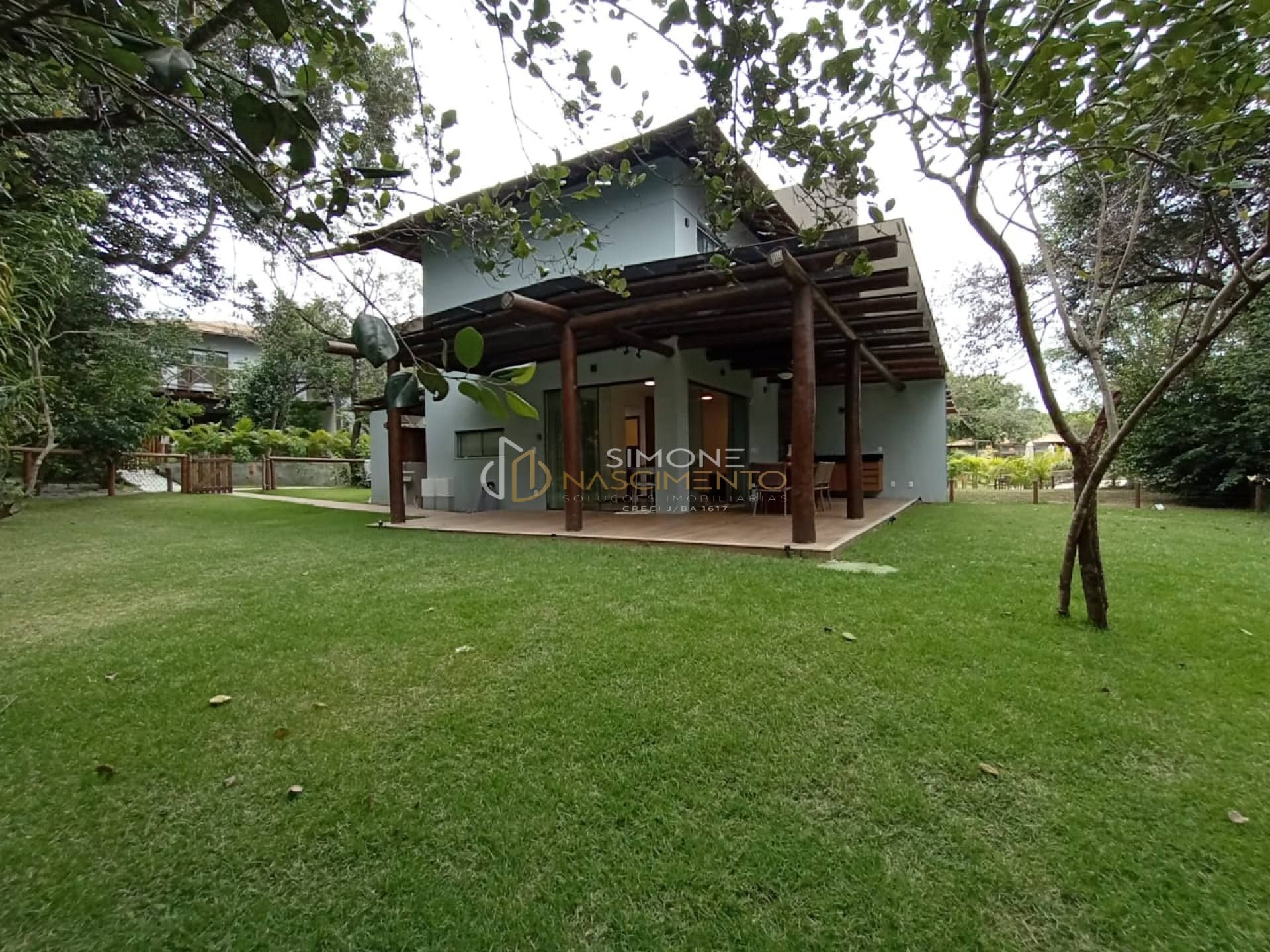 Casa de Condomínio 3/4 e 2 suítes  Praia do Forte