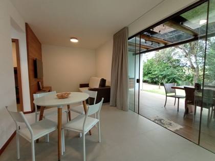 Casa de Condomínio 3/4 e 2 suítes  Praia do Forte