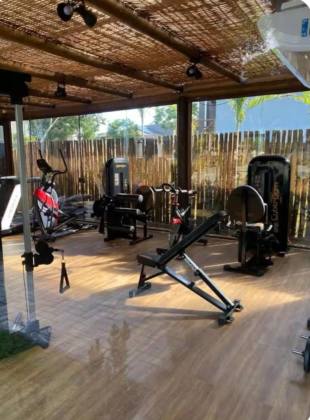 Casa de Condomínio 3/4 e 2 suítes  Praia do Forte