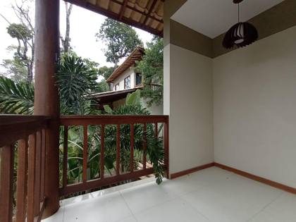 Casa de Condomínio Para Alugar com 4 quartos 4 suítes no bairro Praia do Forte em Mata De São João