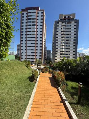 Apartamento 2 suítes Rio Vermelho