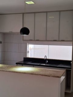 Casa de Condomínio 4/4 e 3 suítes  centro em Lauro De Freitas