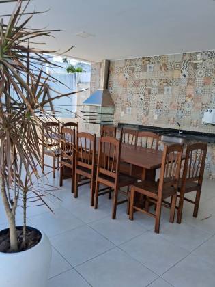 Casa de Condomínio 4/4 e 3 suítes  centro em Lauro De Freitas