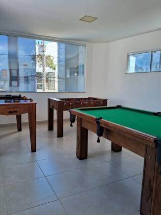 Casa de Condomínio 4/4 e 3 suítes  centro em Lauro De Freitas