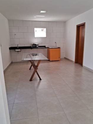 Casa de Condomínio 4/4 e 3 suítes  centro em Lauro De Freitas