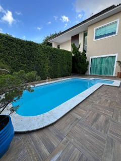 Casa de Condomínio 4 suítes Lauro De Freitas