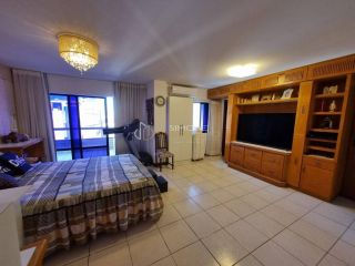 Apartamento  4/4 e 3 suíte Pituba