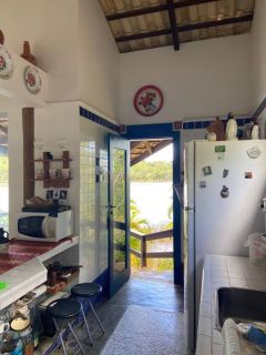 Casa de Condomínio 4/4 e 2 suítes Mata de São João