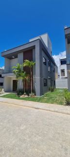 Casa Condomínio 4 suítes Buraquinho