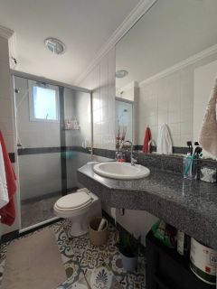 Apartamento 3/4 e 1 suíte Costa Azul