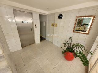 Apartamento 2/4 e 1 suíte Costa Azul