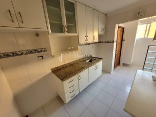 Apartamento 2/4 e 1 suíte Costa Azul