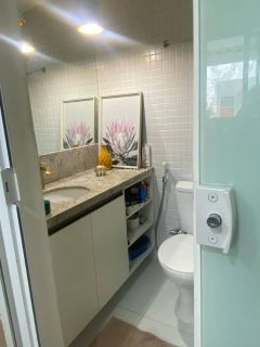 Apartamento 1/4 e 1 suítes Amaralina em Salvador