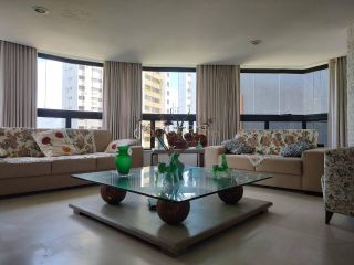 Apartamento 4 suítes Graça em Salvador