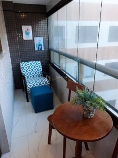 Apartamento 1/4 e 1 suíte Costa Azul