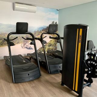 Apartamento 1/4 e 1 suíte Costa Azul